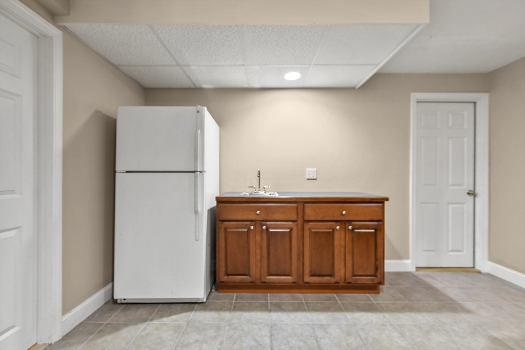 35 Albert Ray Dr