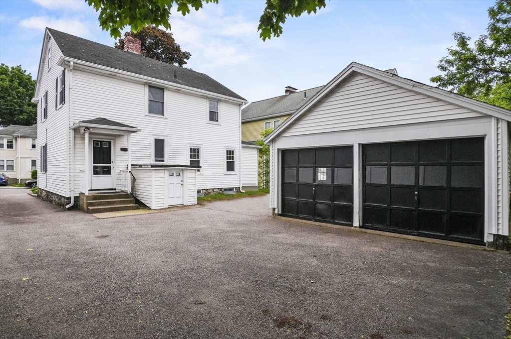 14 Lyman Terrace