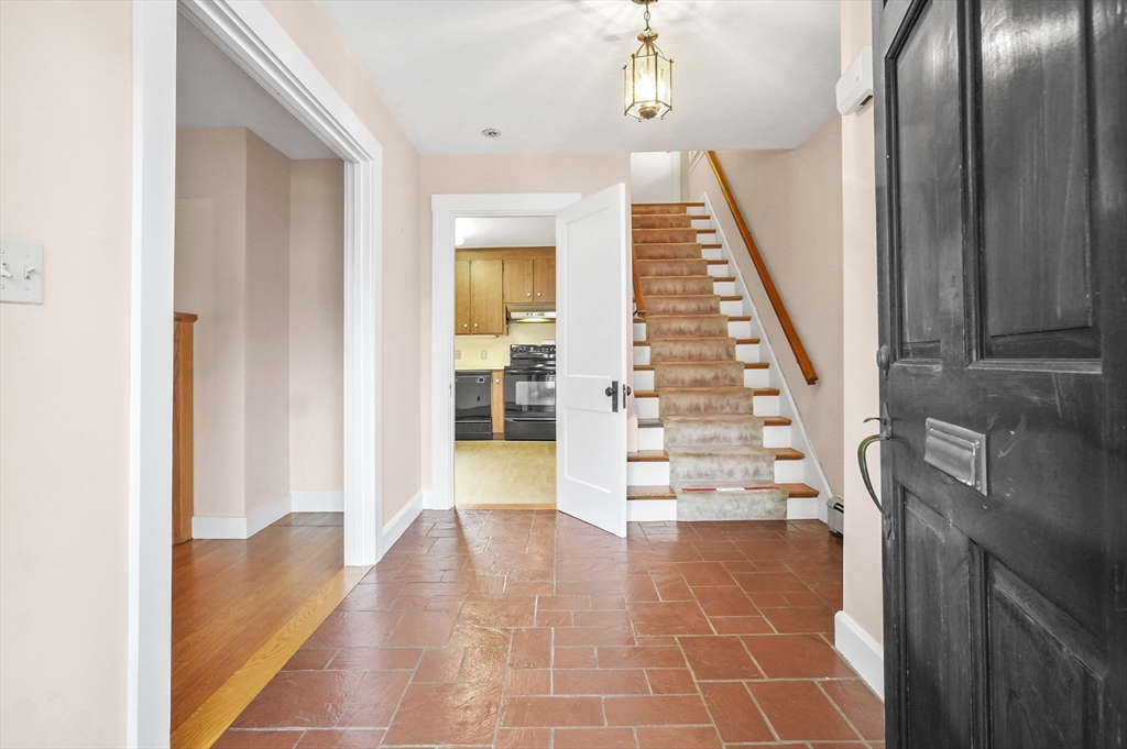 14 Lyman Terrace