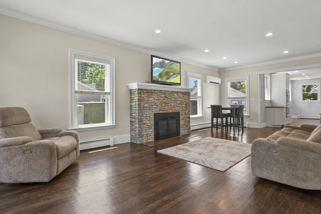 5 Waban St
