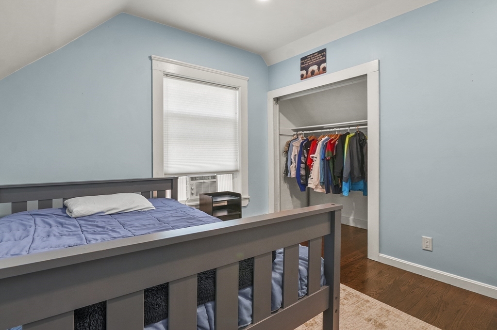 5 Waban St