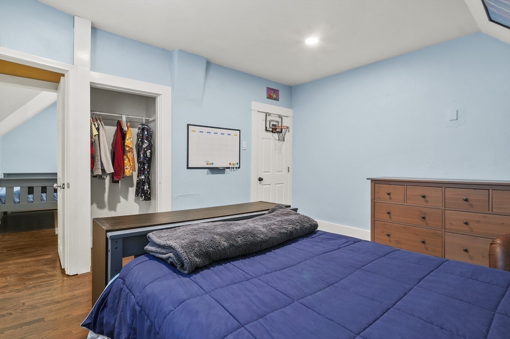5 Waban St