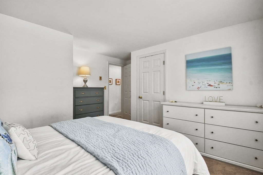54 Hillside Ave