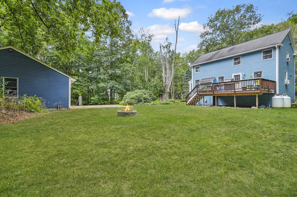 11 Chestnut St