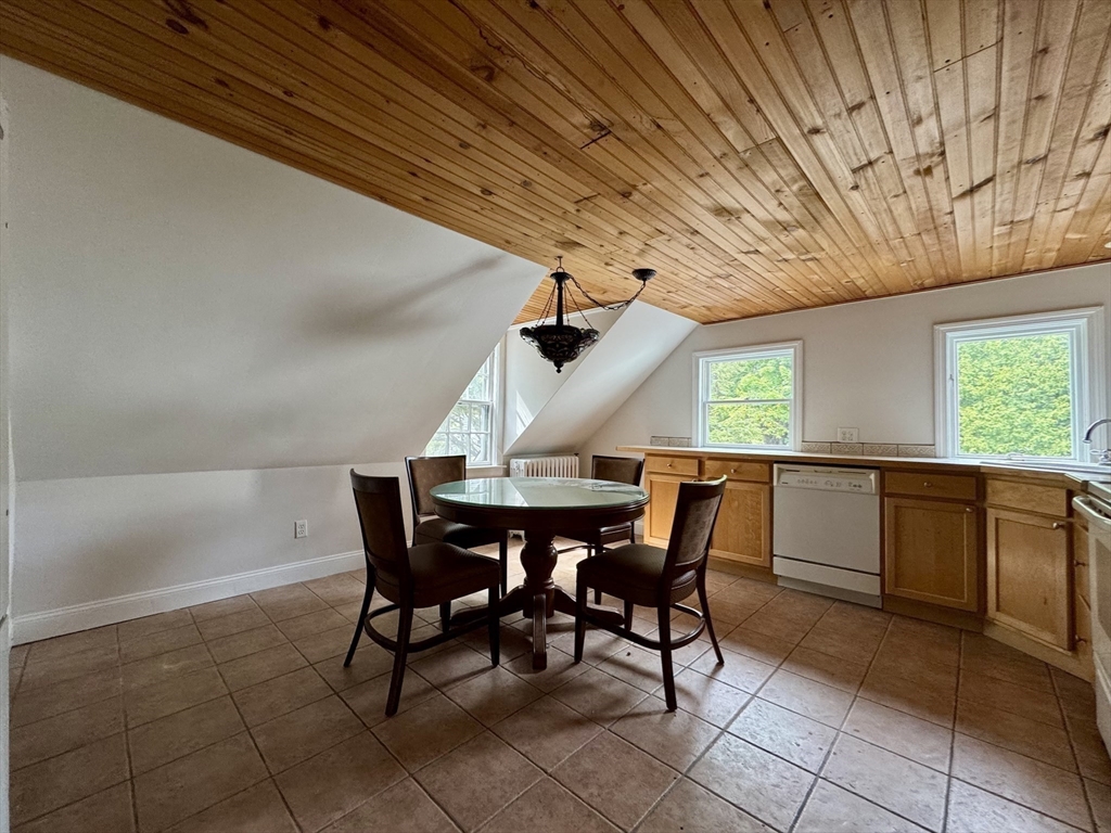 72 Apple D Or Rd # D