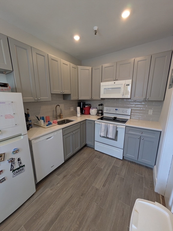 370 Chestnut Hill Ave # 34