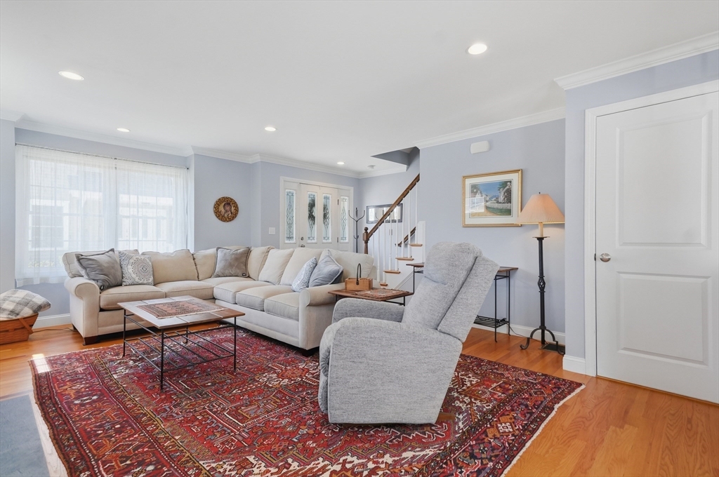 46 School Avenue # 1