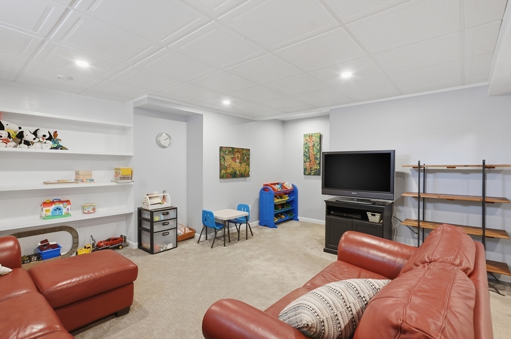 46 School Avenue # 1