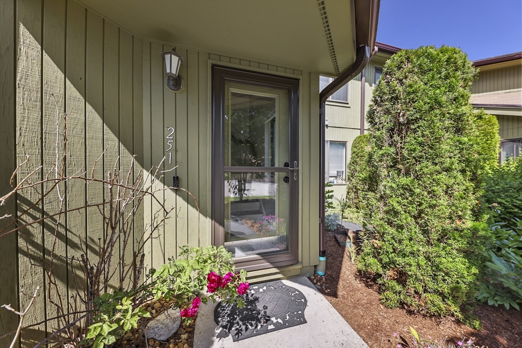 251 Trailside Way # 251