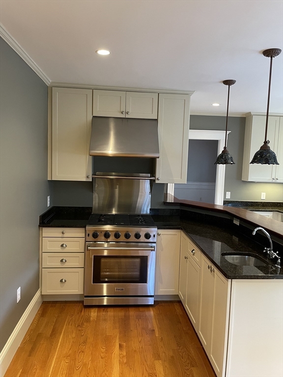 36 Gerald Rd # 2