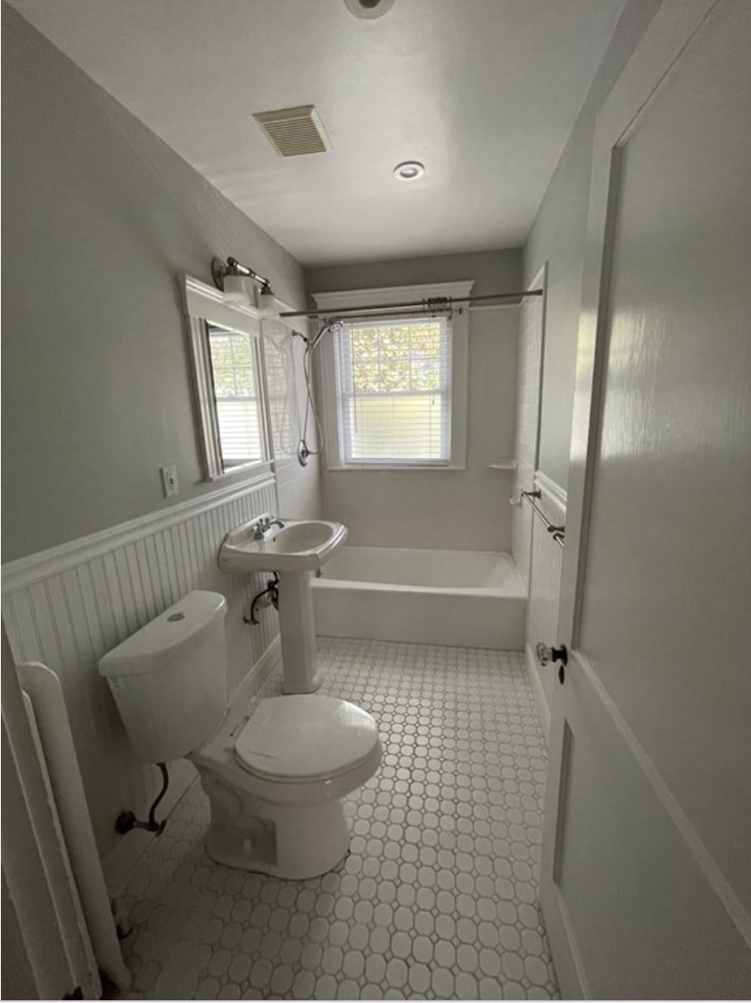 36 Gerald Rd # 2