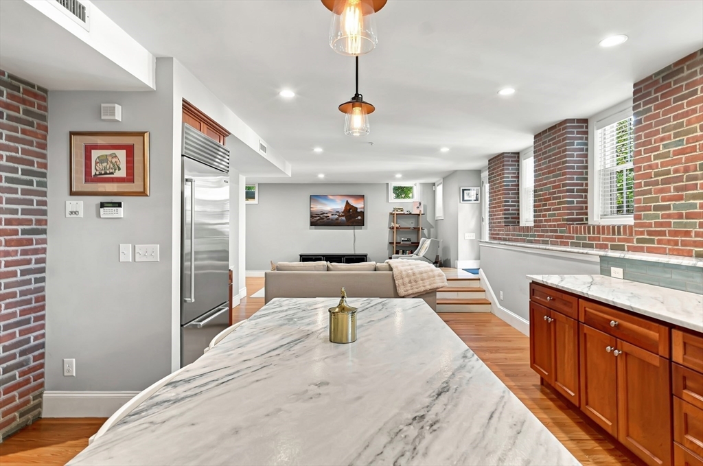 221 Worcester Lane # 6