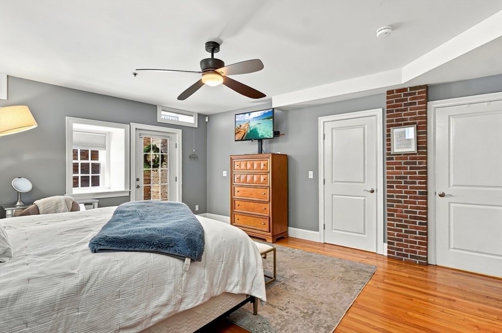 221 Worcester Lane # 6