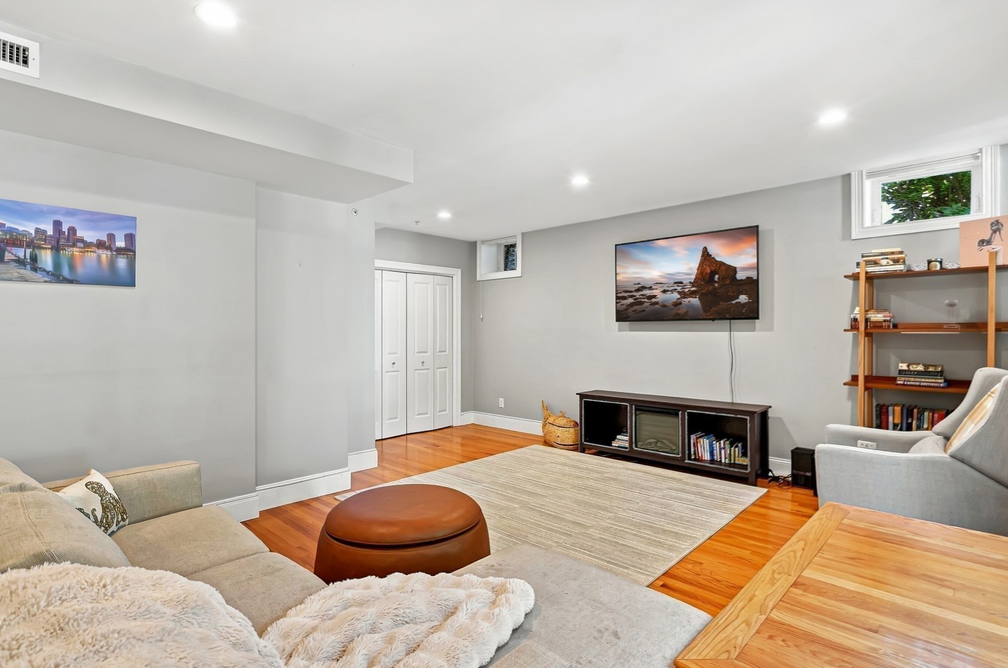 221 Worcester Lane # 6