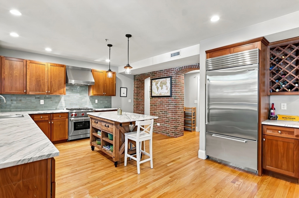 221 Worcester Lane # 6