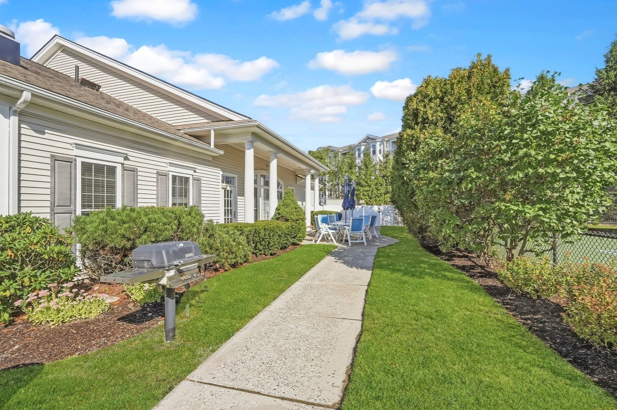 132 Clocktower Dr # 203