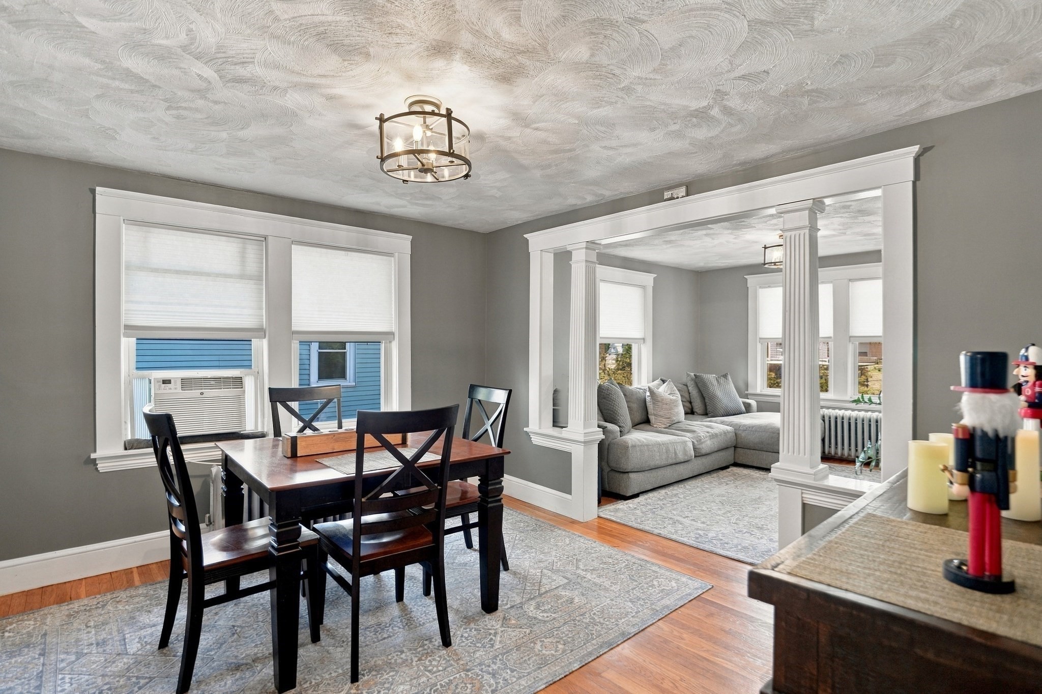 7 Bee Street # B