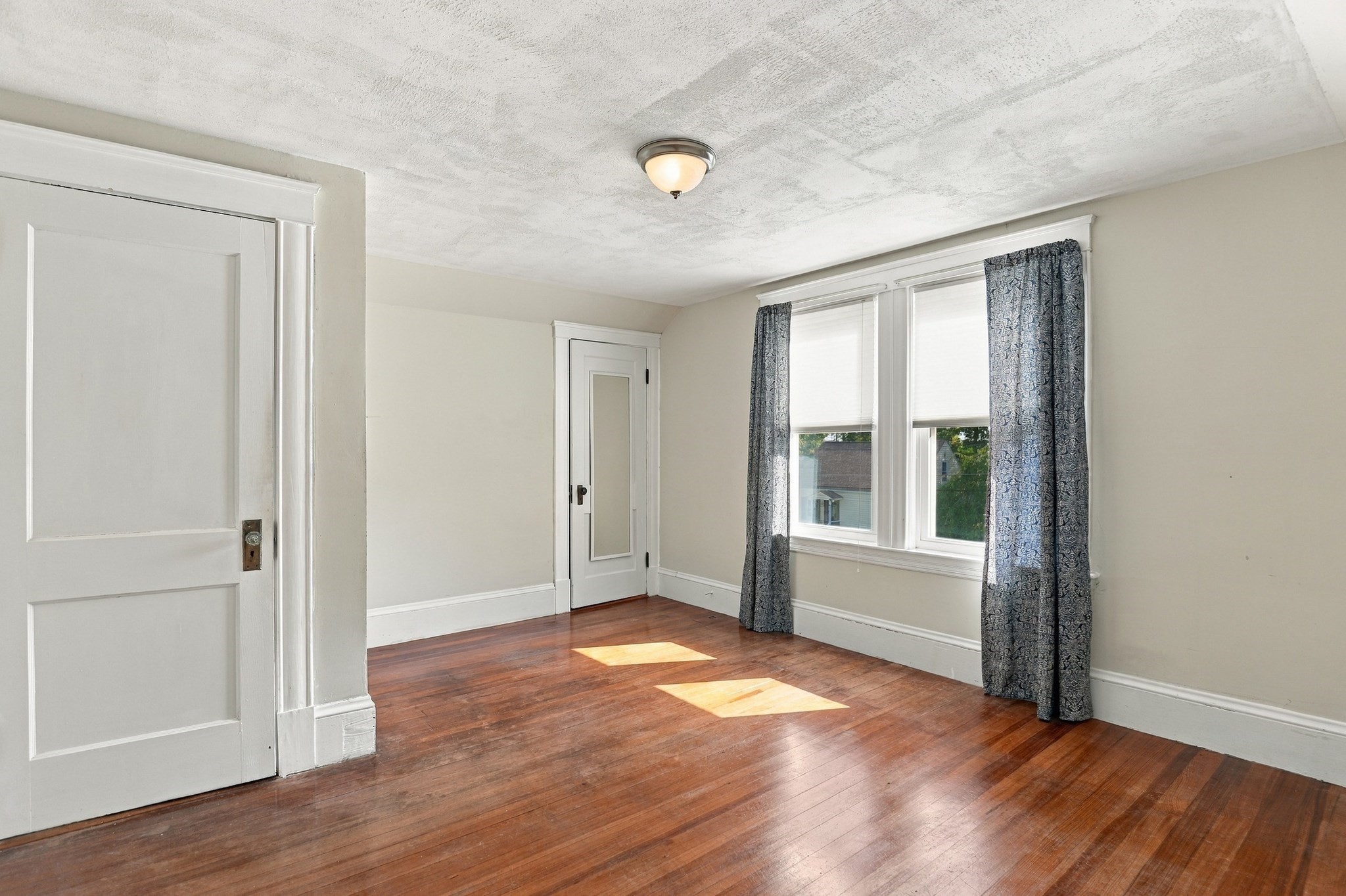 26 Locust Street