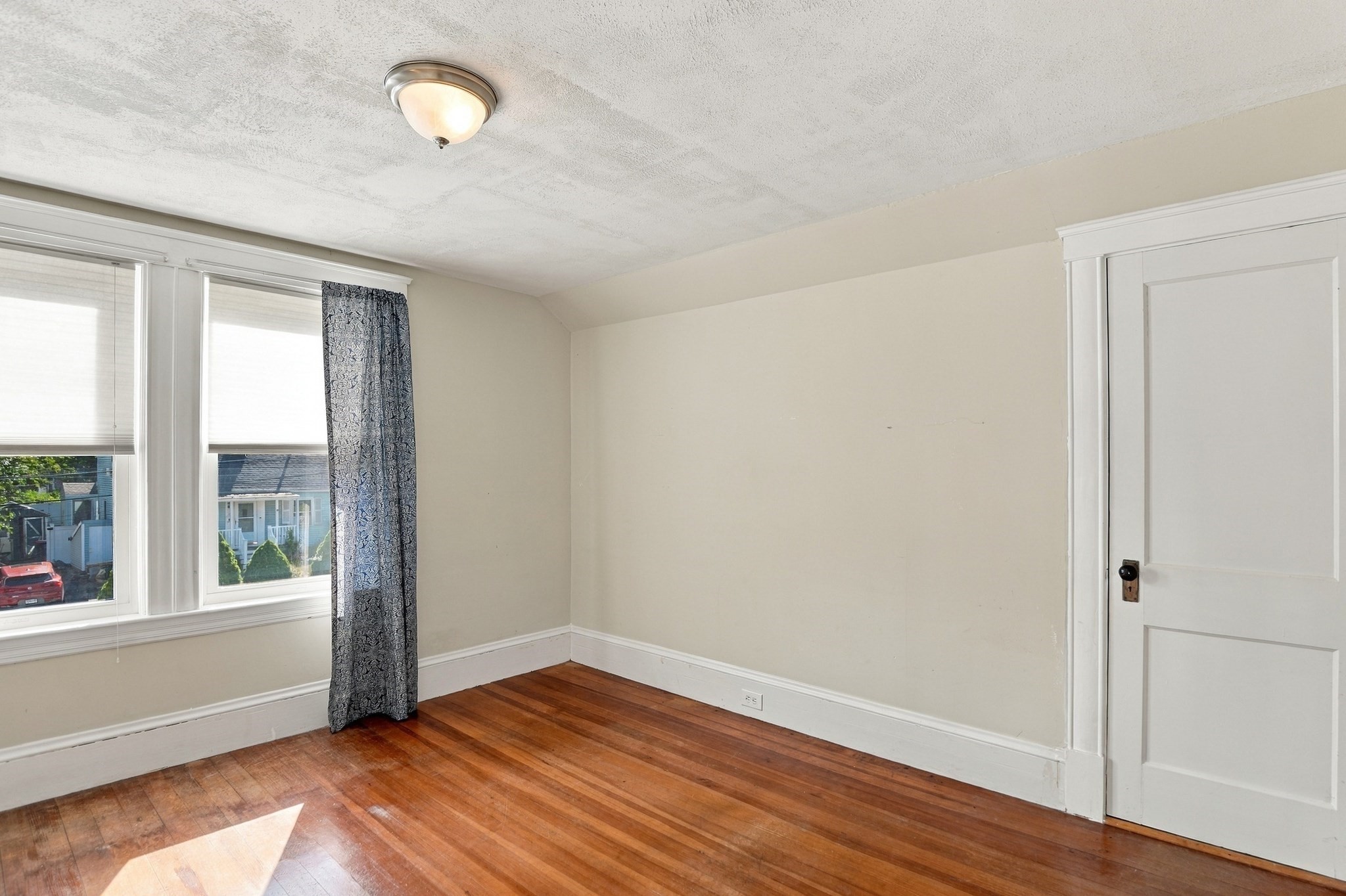 26 Locust Street