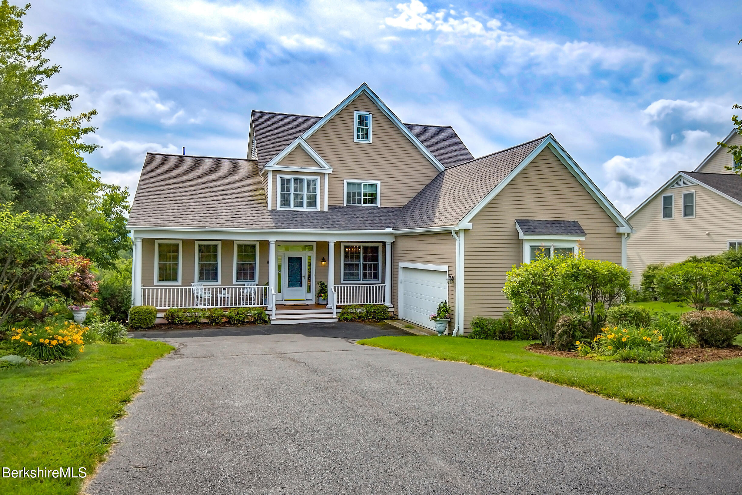 11 Blossom Hill