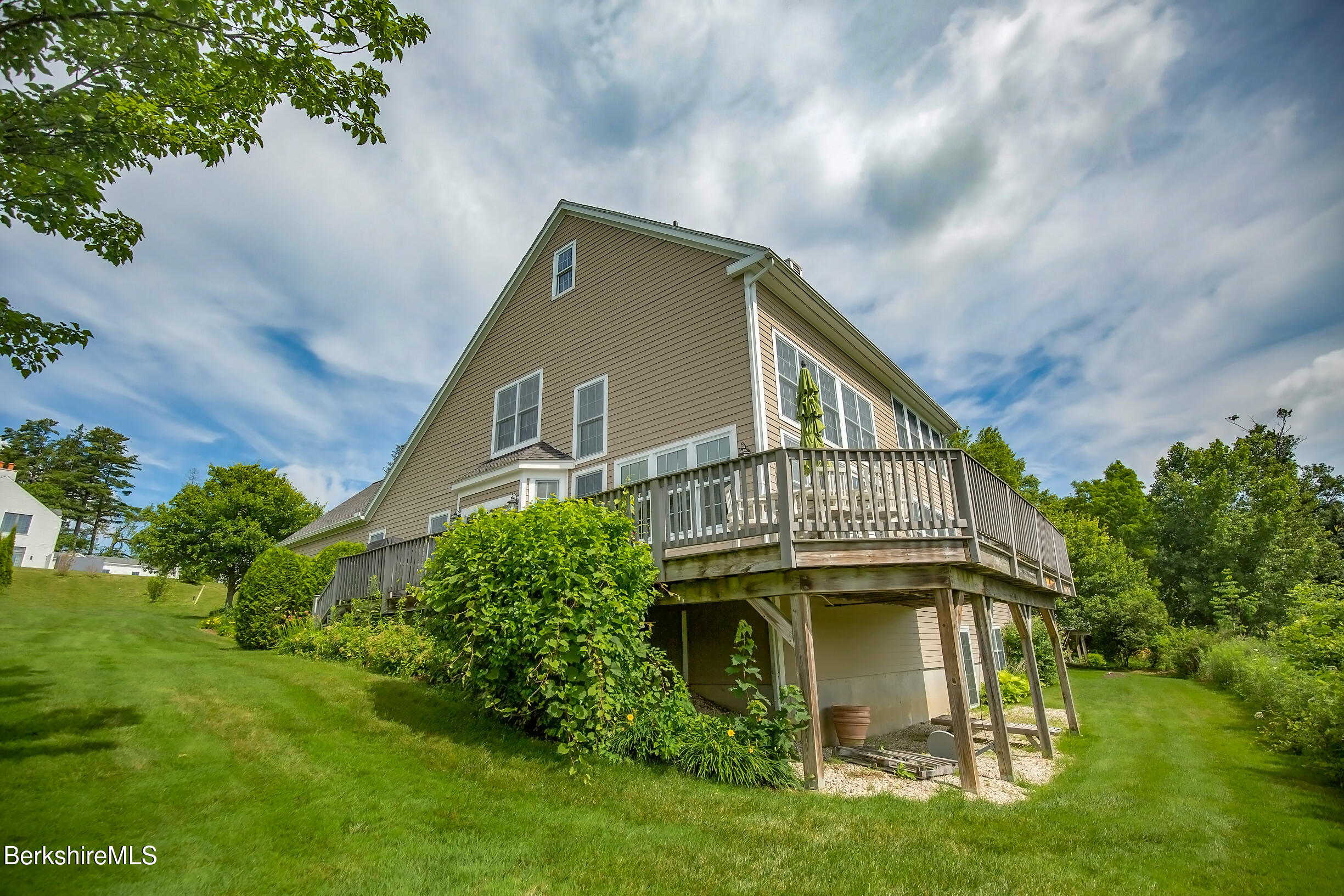 11 Blossom Hill