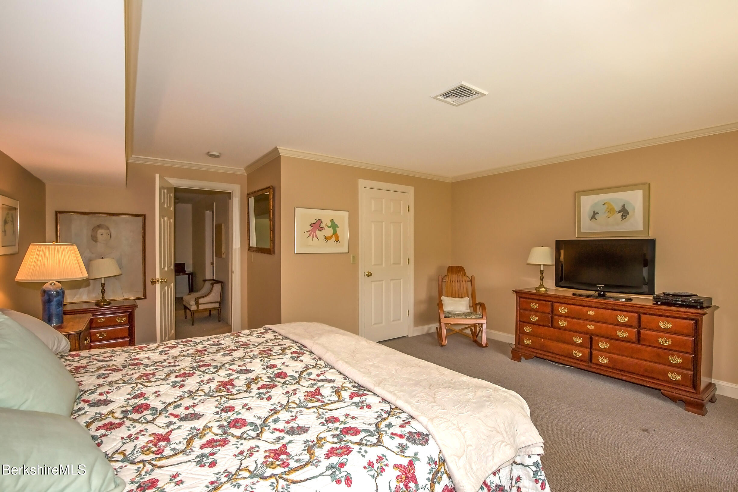11 Blossom Hill