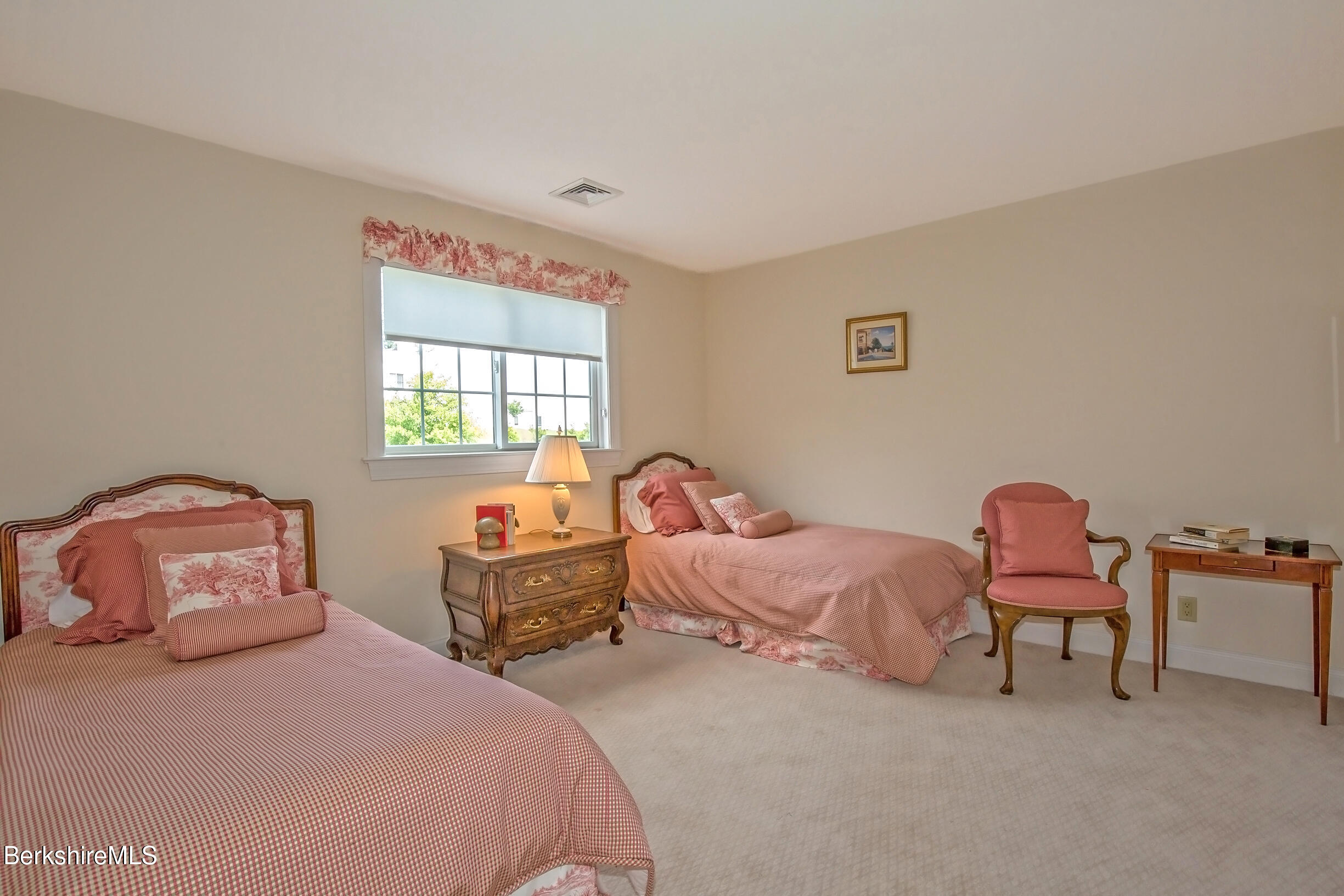 11 Blossom Hill