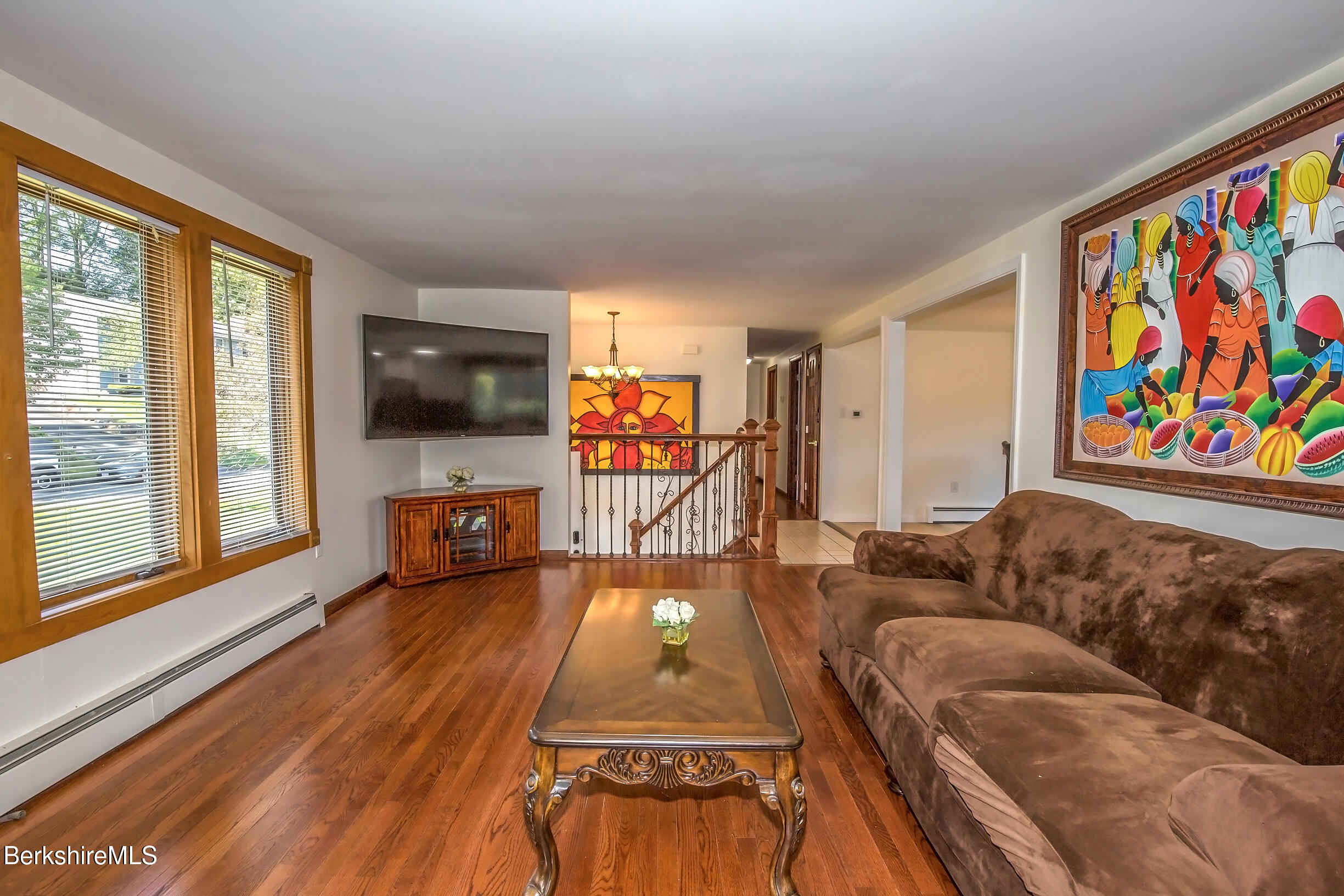 2 Caratina Ave