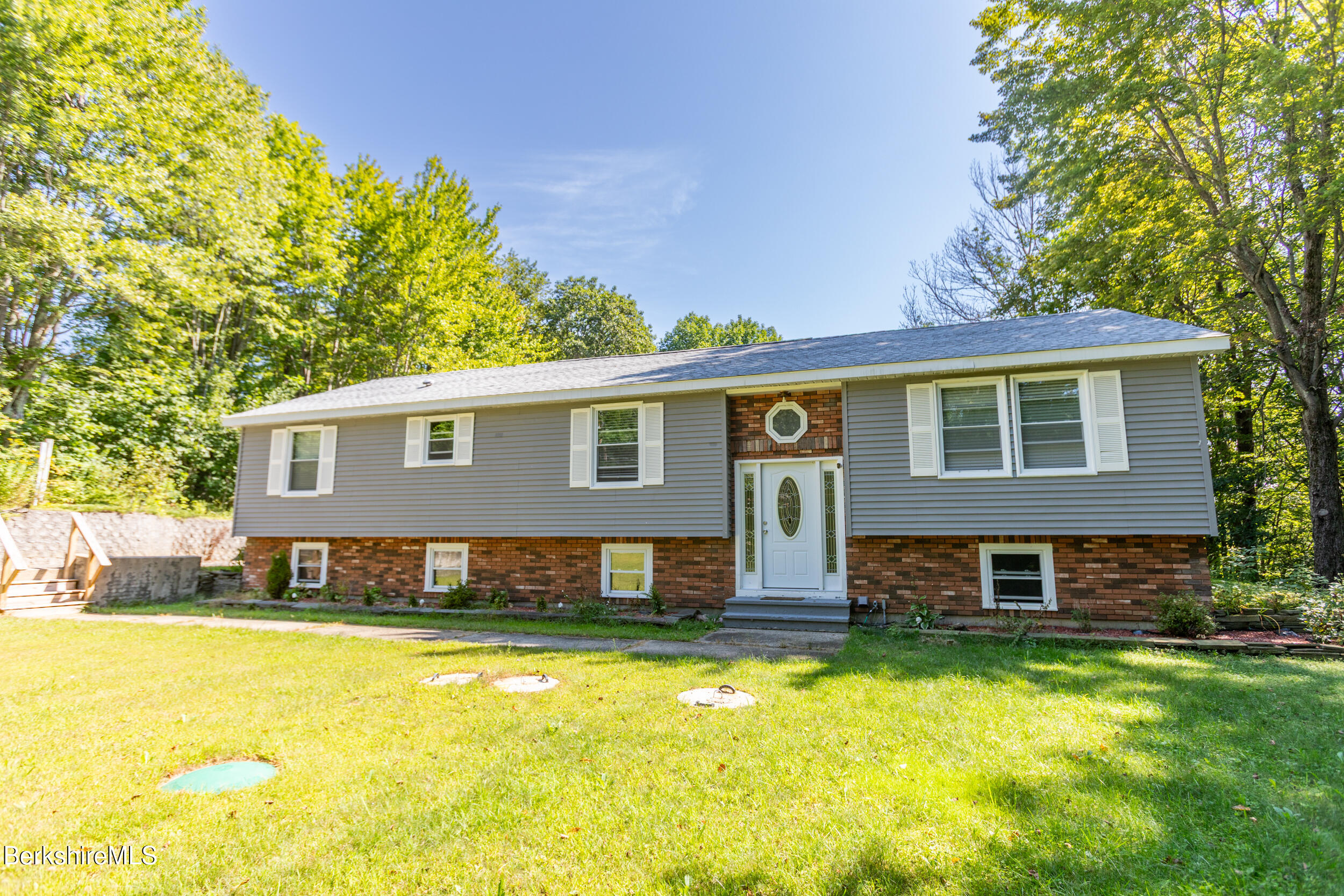 40 Curran Rd