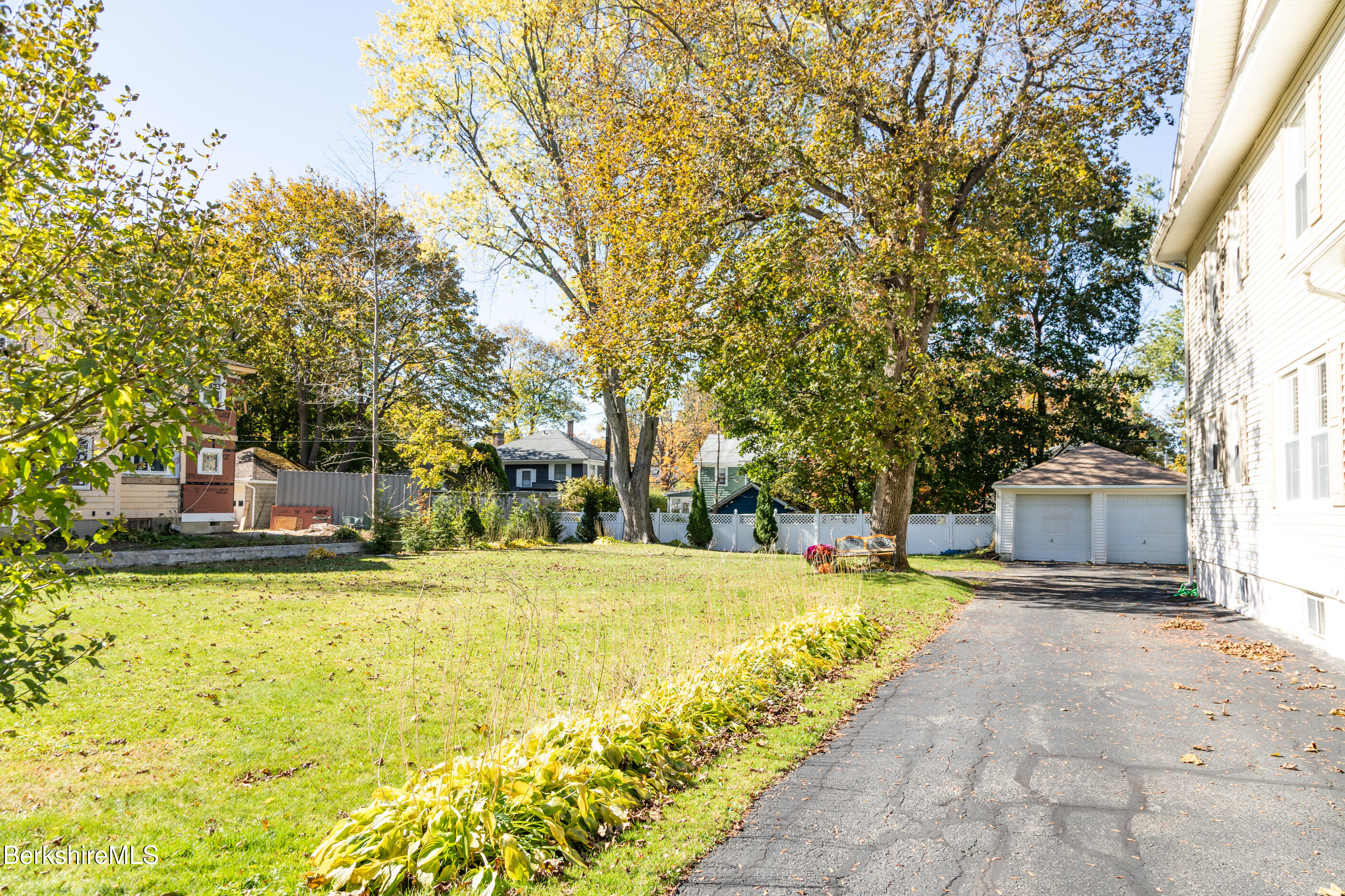100 Northumberland Rd, Pittsfield