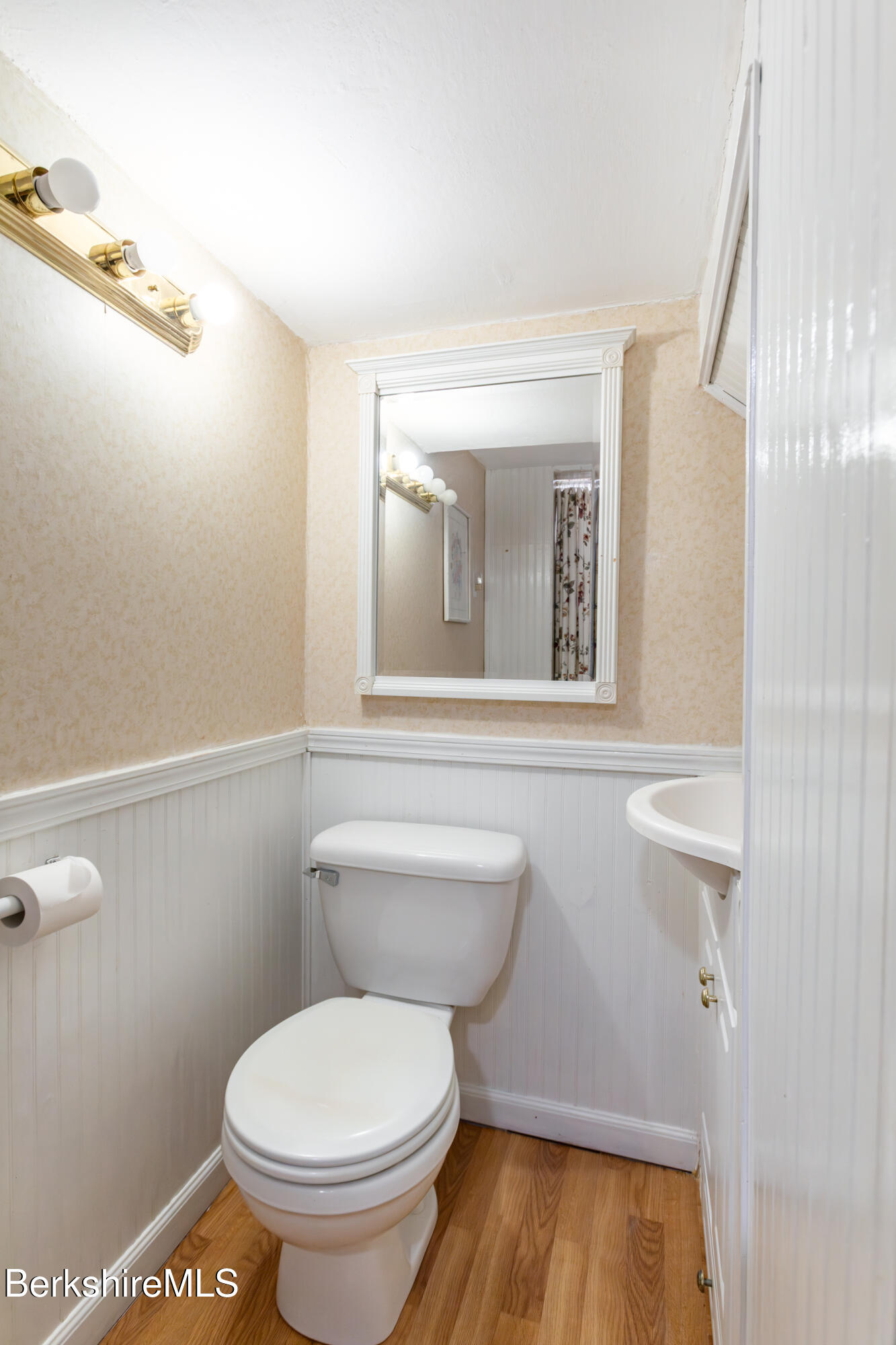 100 Northumberland Rd, Pittsfield