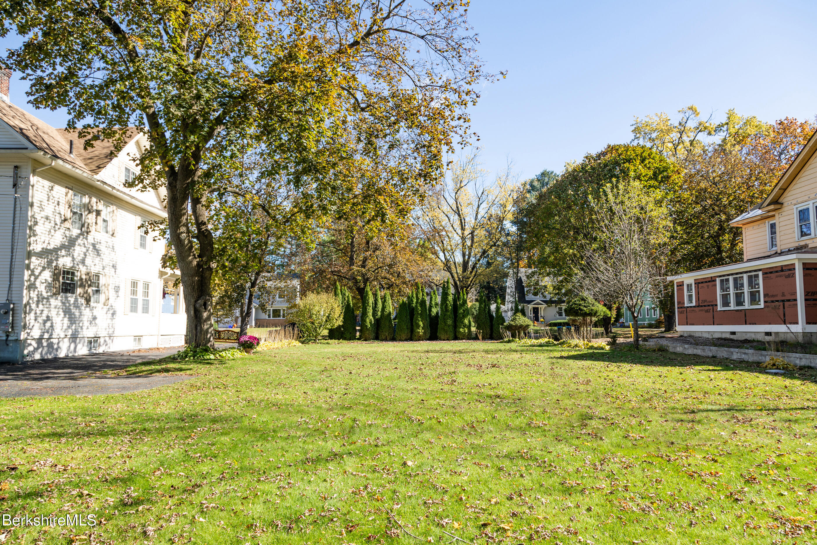 100 Northumberland Rd, Pittsfield