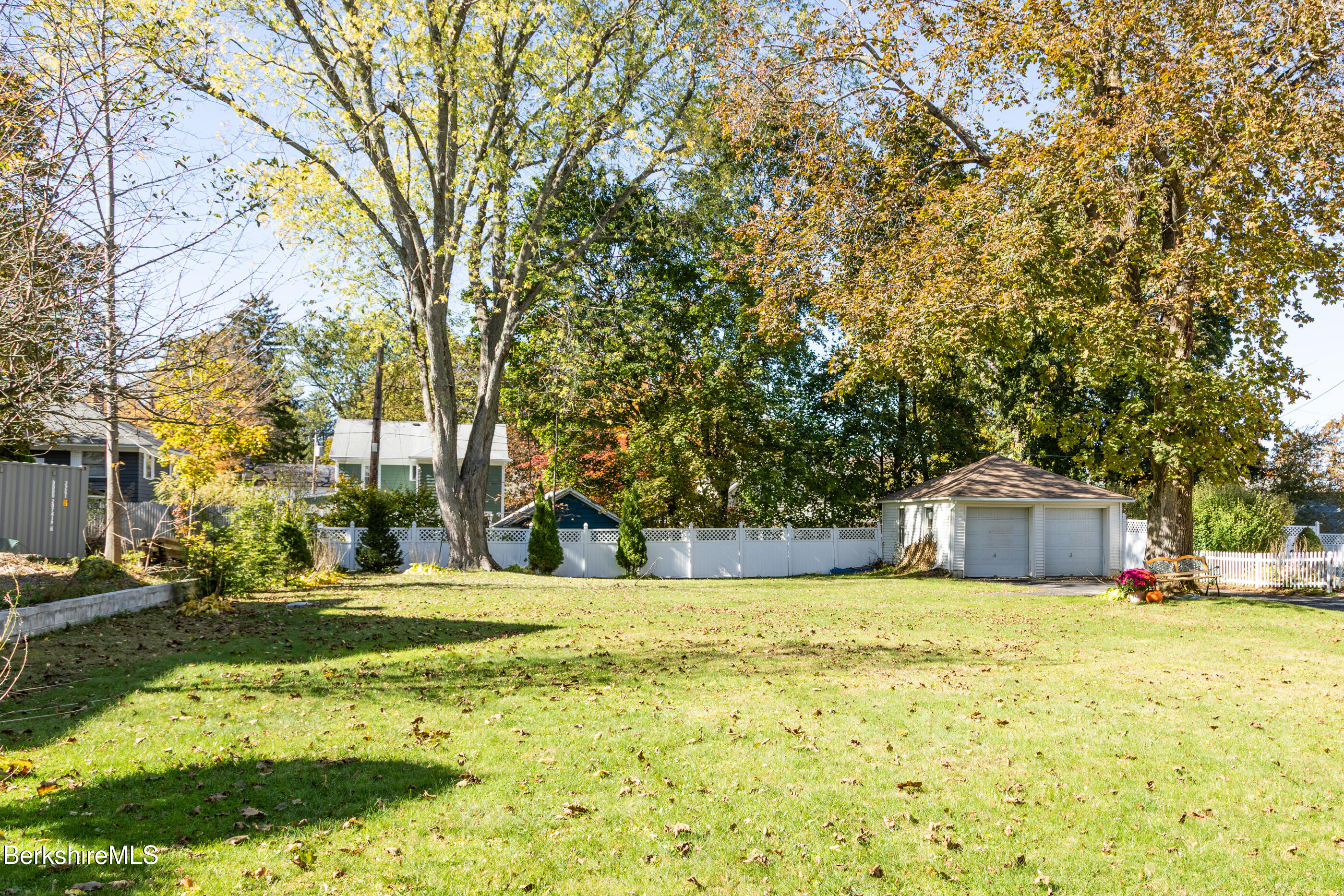 100 Northumberland Rd, Pittsfield