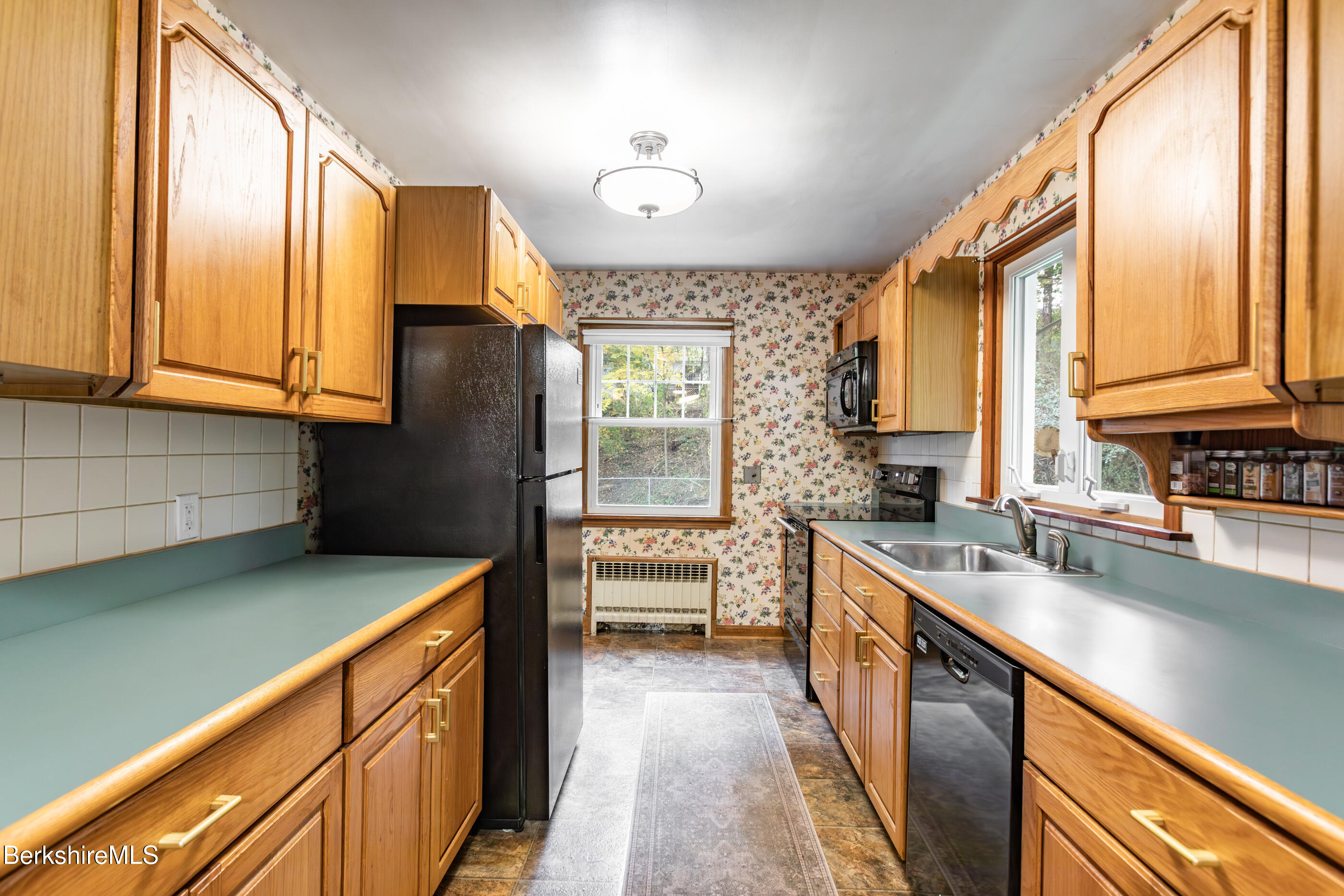 139 Gamwell Ave, Pittsfield