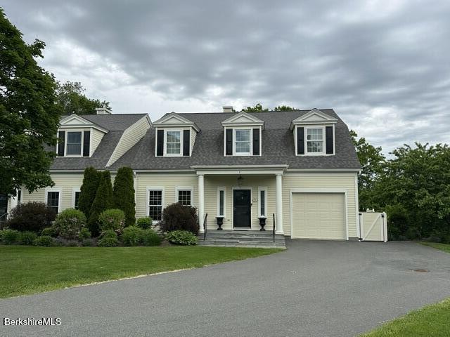 9 October Hill Dr