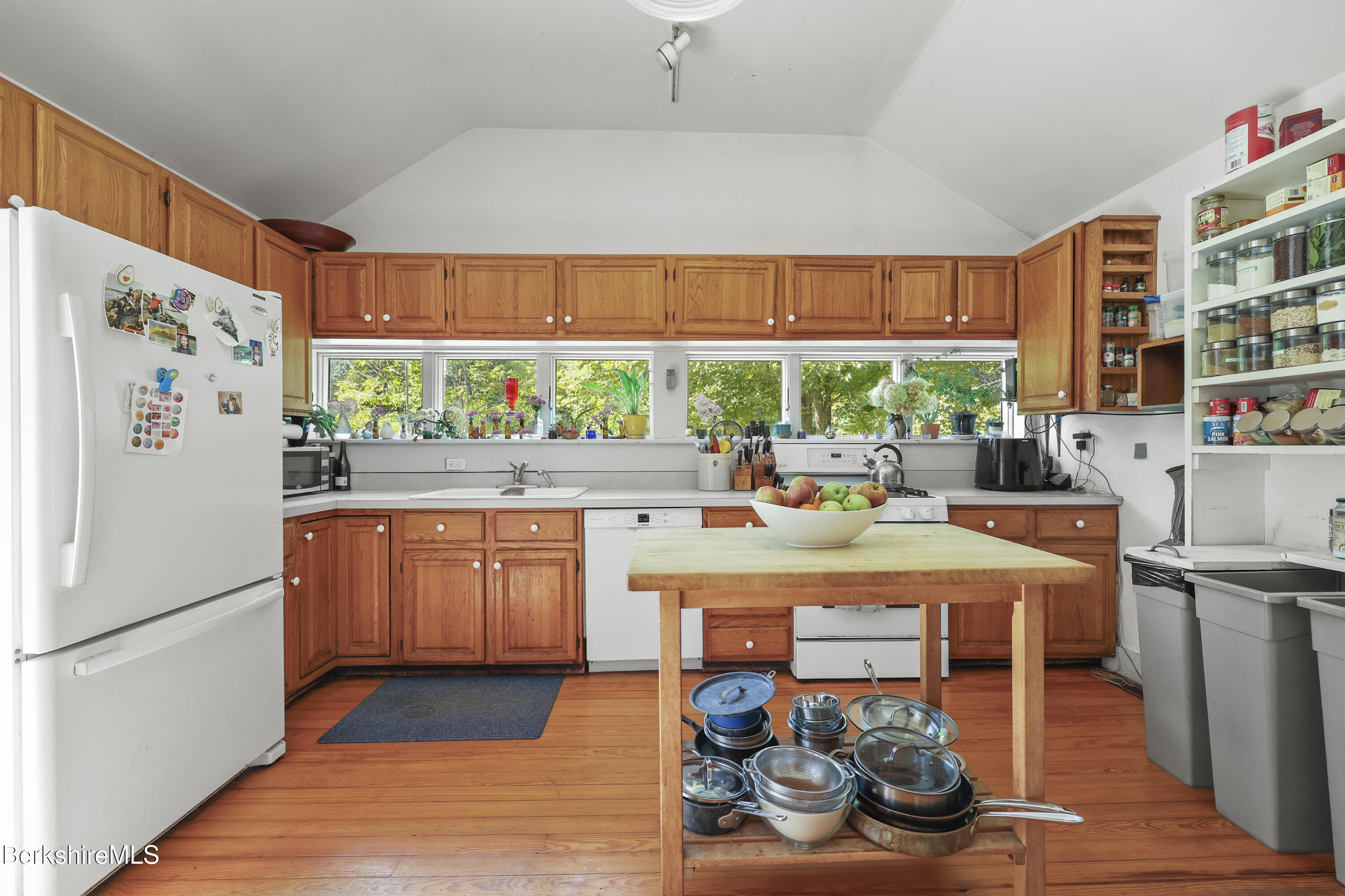 276 Great Barrington Rd