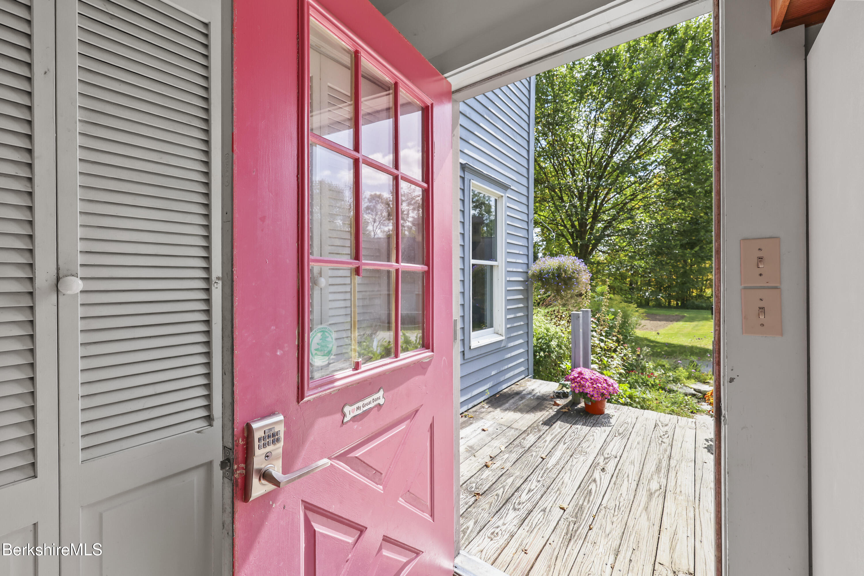 276 Great Barrington Rd