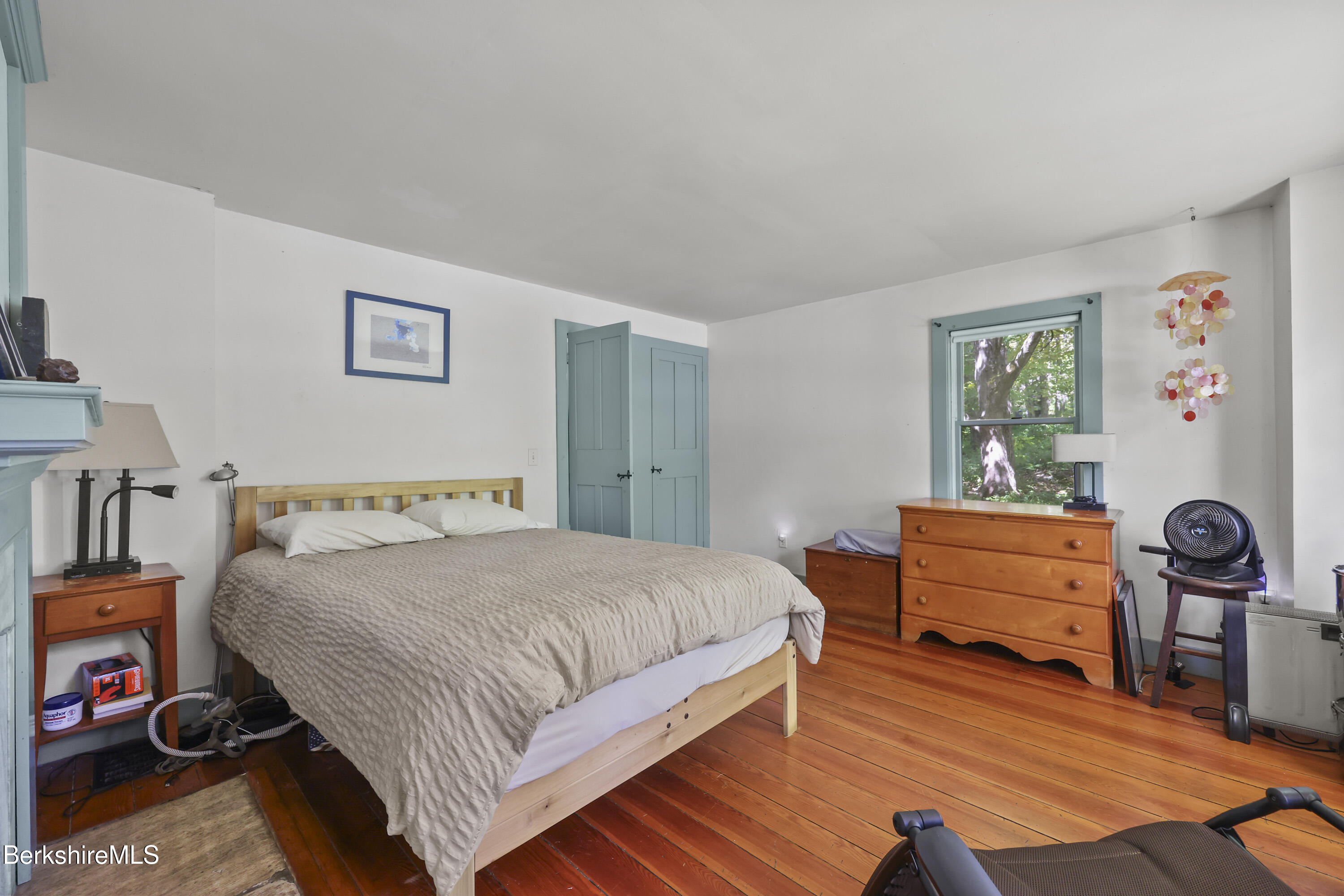 276 Great Barrington Rd