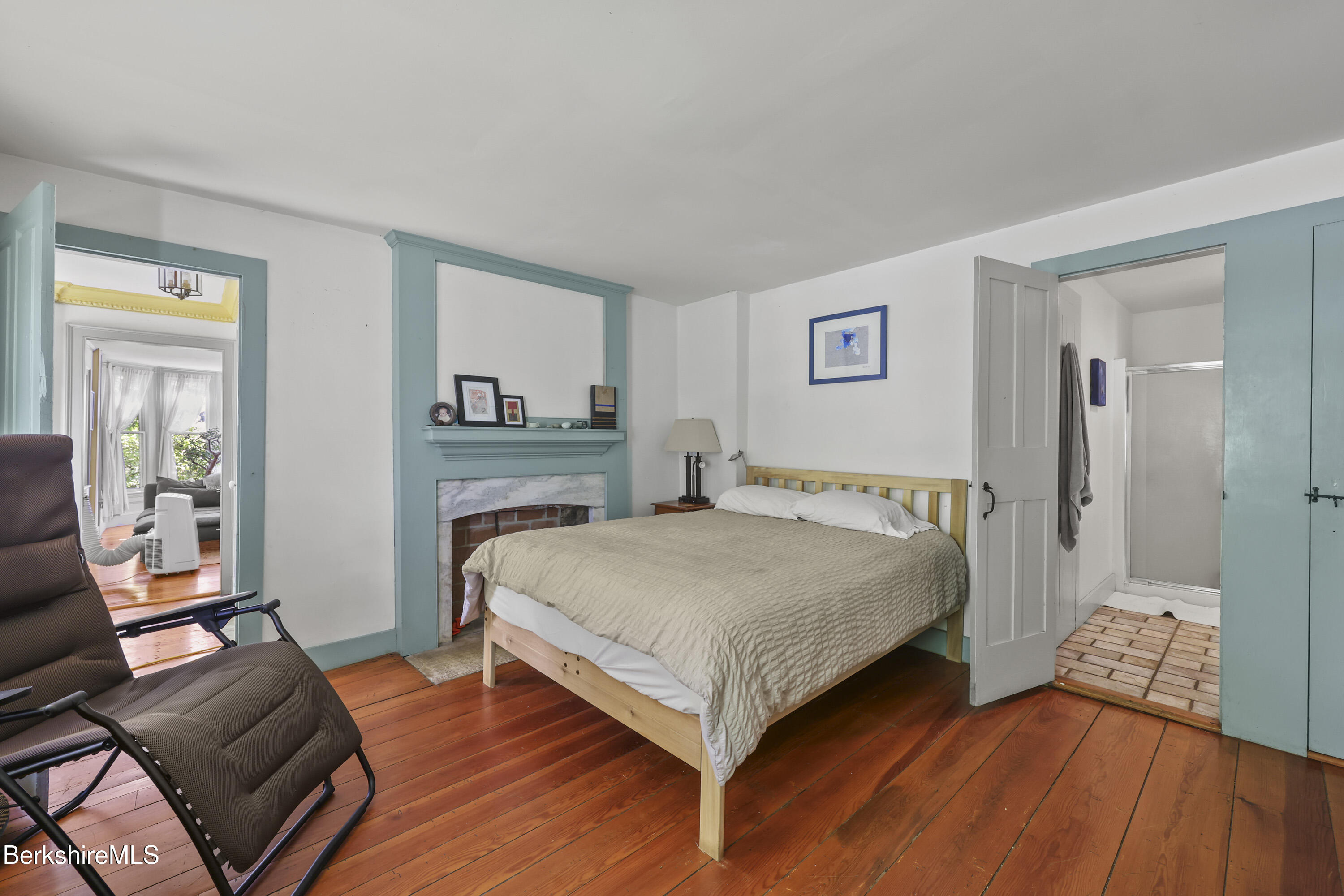 276 Great Barrington Rd