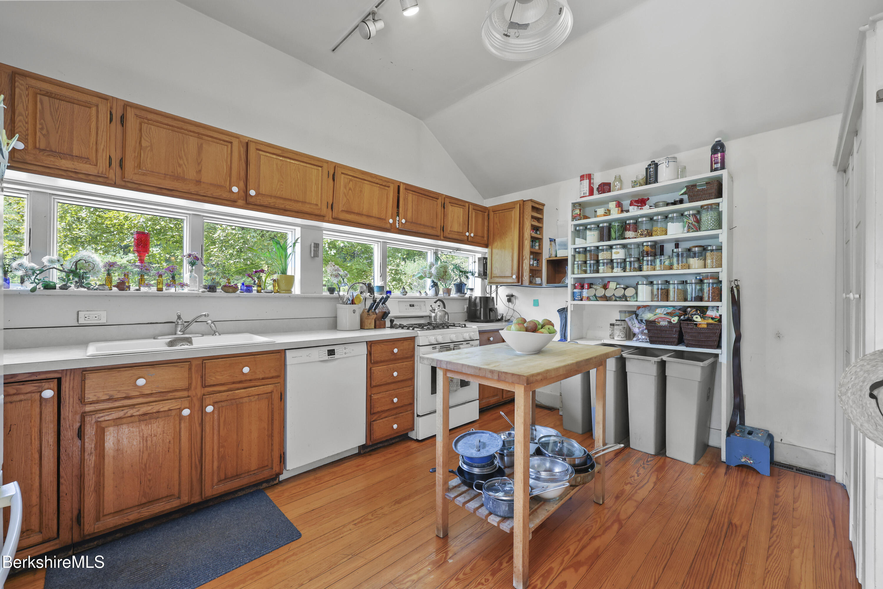 276 Great Barrington Rd