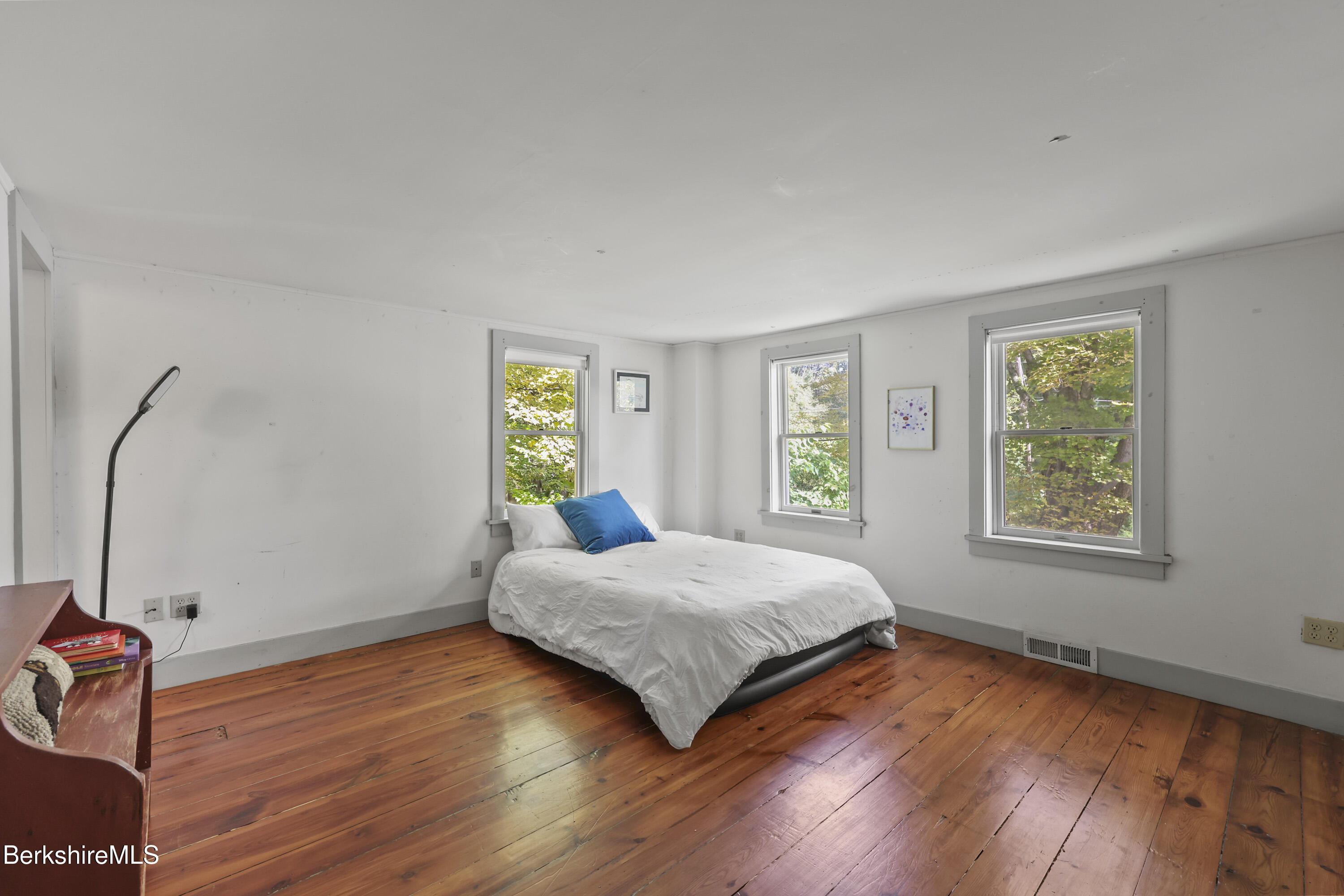 276 Great Barrington Rd
