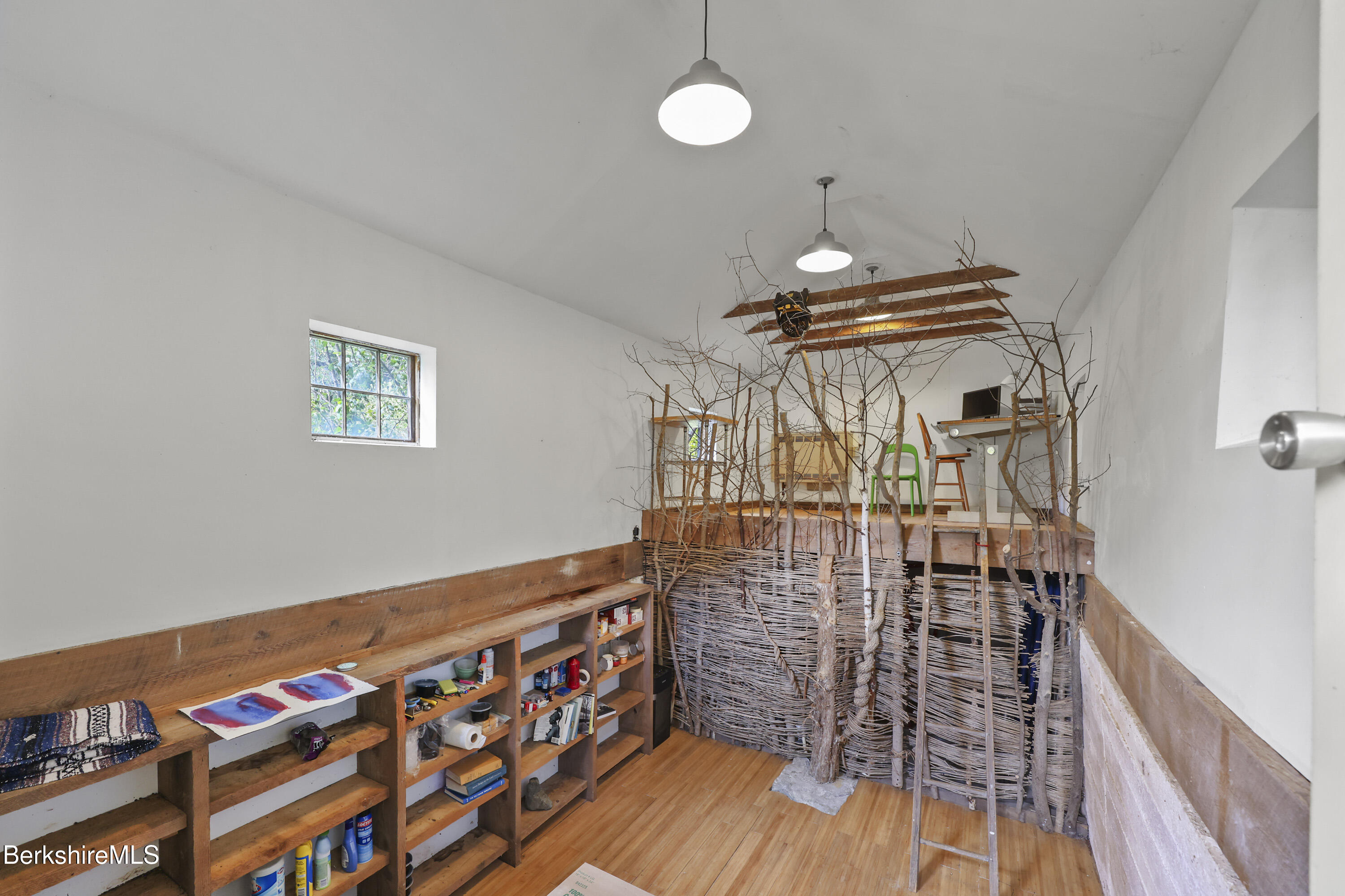 276 Great Barrington Rd