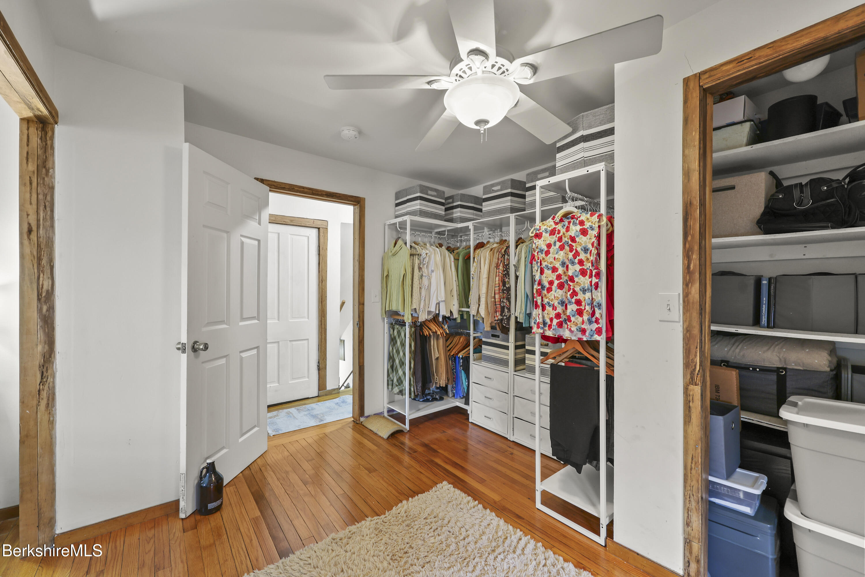 8 Duggan St