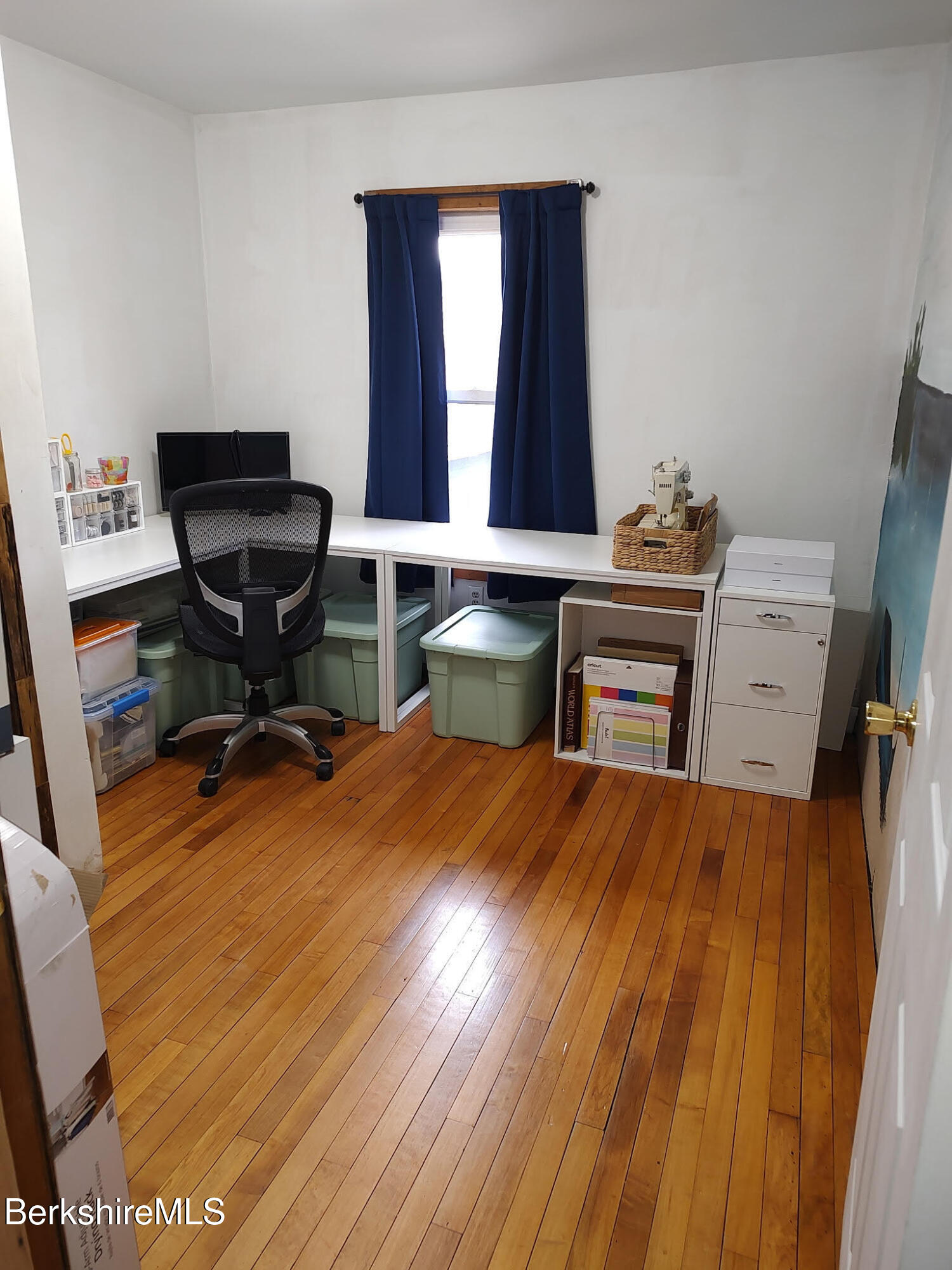 8 Duggan St