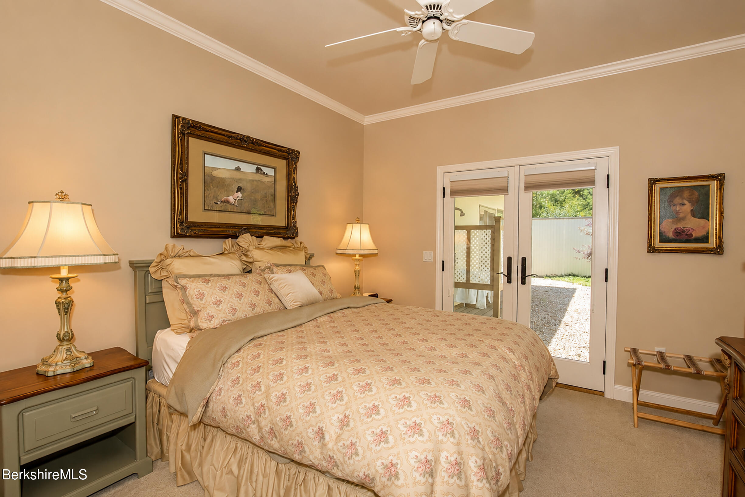 14 Fairway Dr