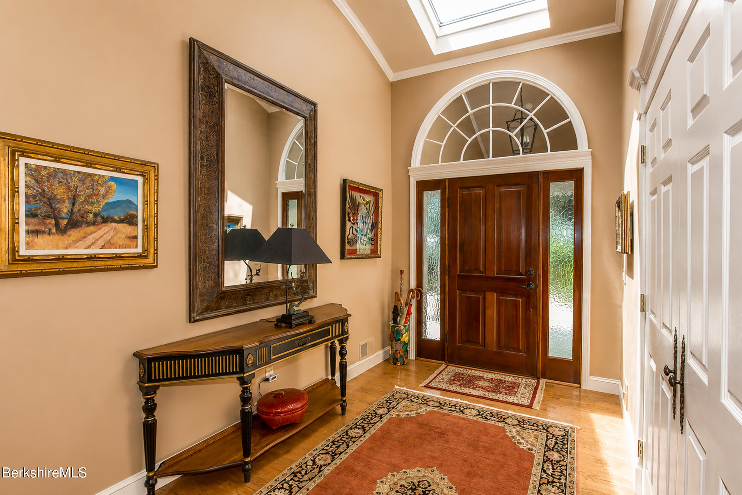 14 Fairway Dr