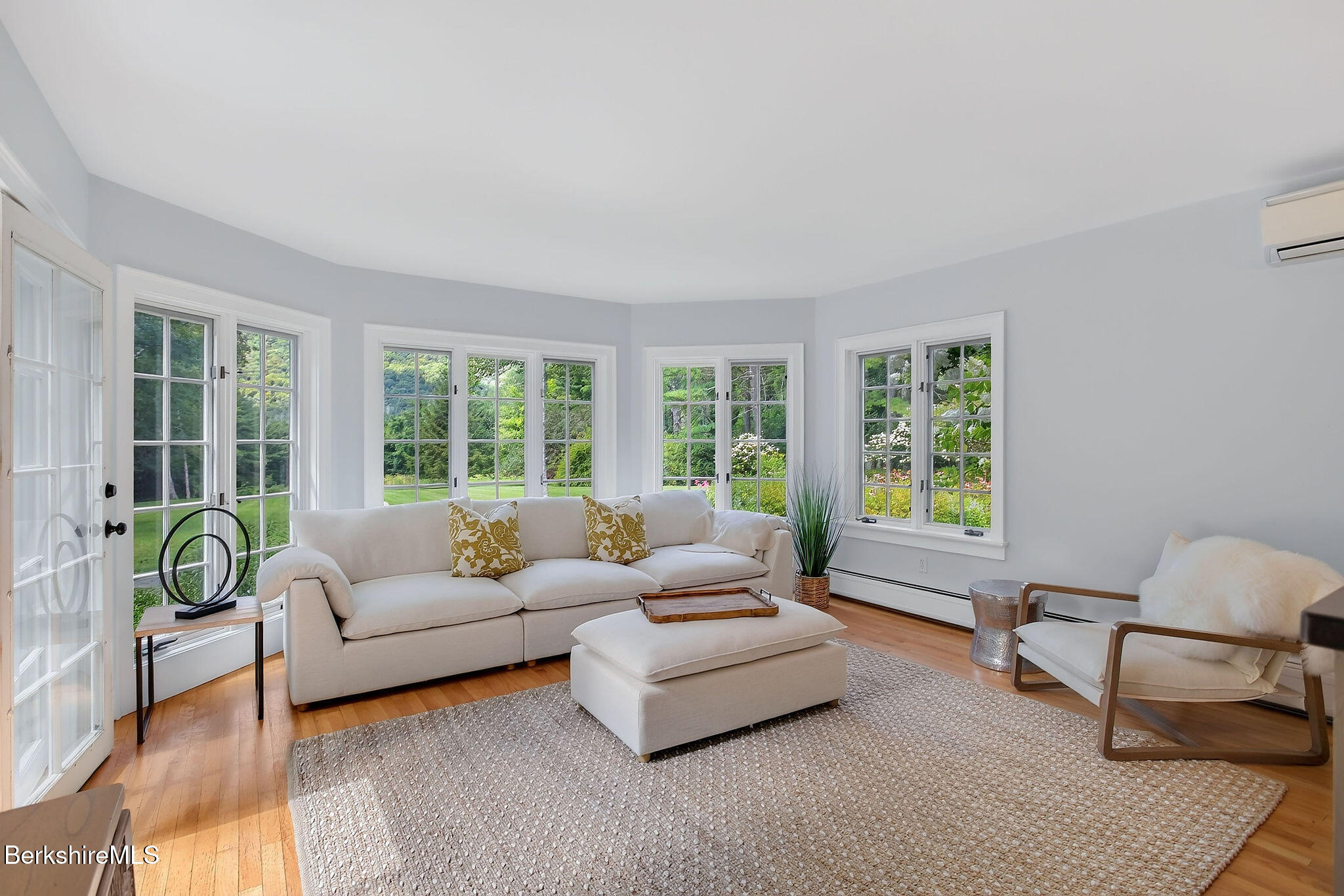 14 Old Tree Farm Rd