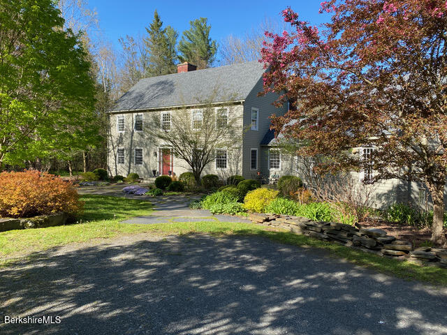 14 Old Tree Farm Rd