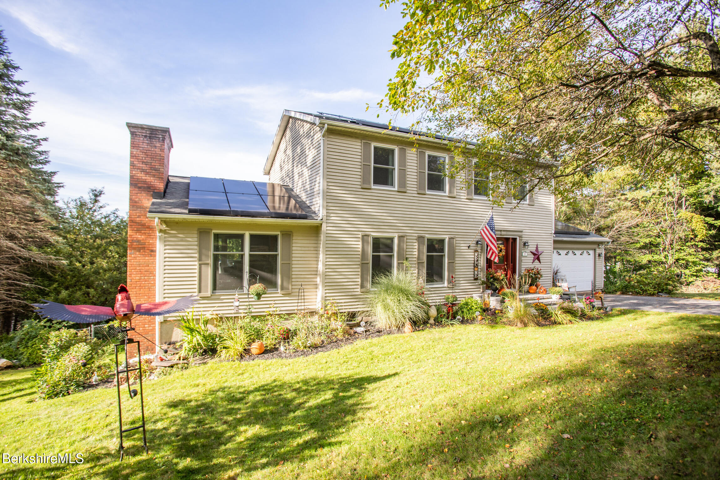 10 Caratina Dr