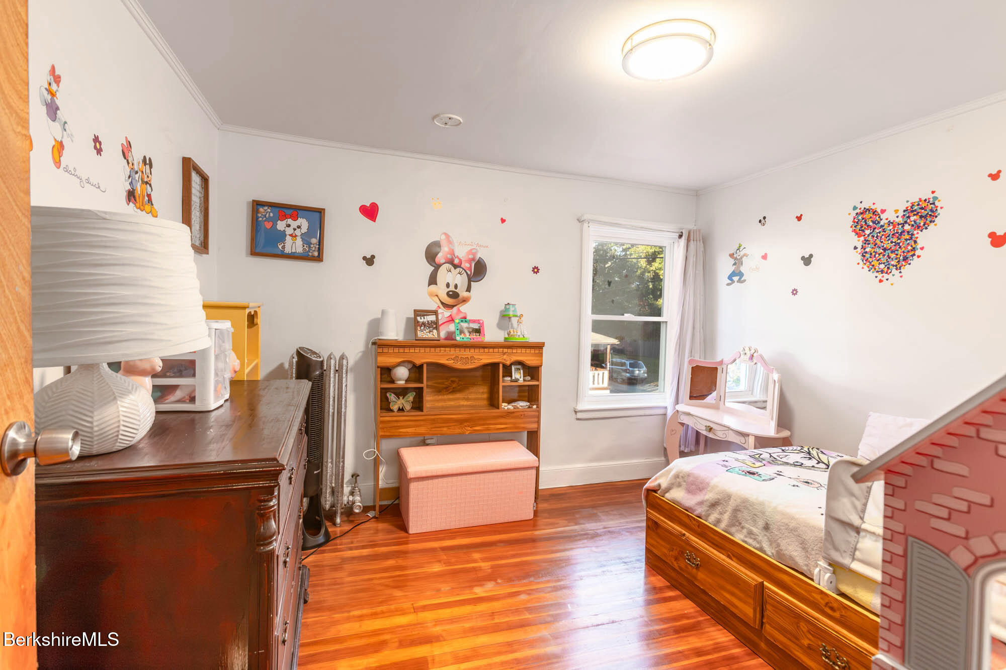 35 Danforth Ave